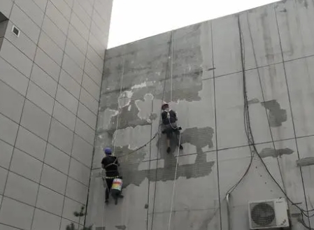 莱芜市楼顶漏水维修公司分享下莱芜市外墙防水的注意事项